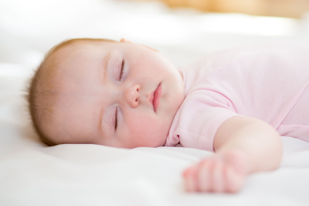 נחיר תינוק בזמן שינה, מה גורם לזה?