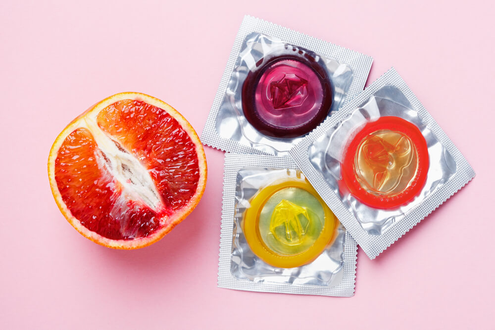 바이러스 성 시몰 맛 콘돔, 건강에 대한 이점과 위험 확인