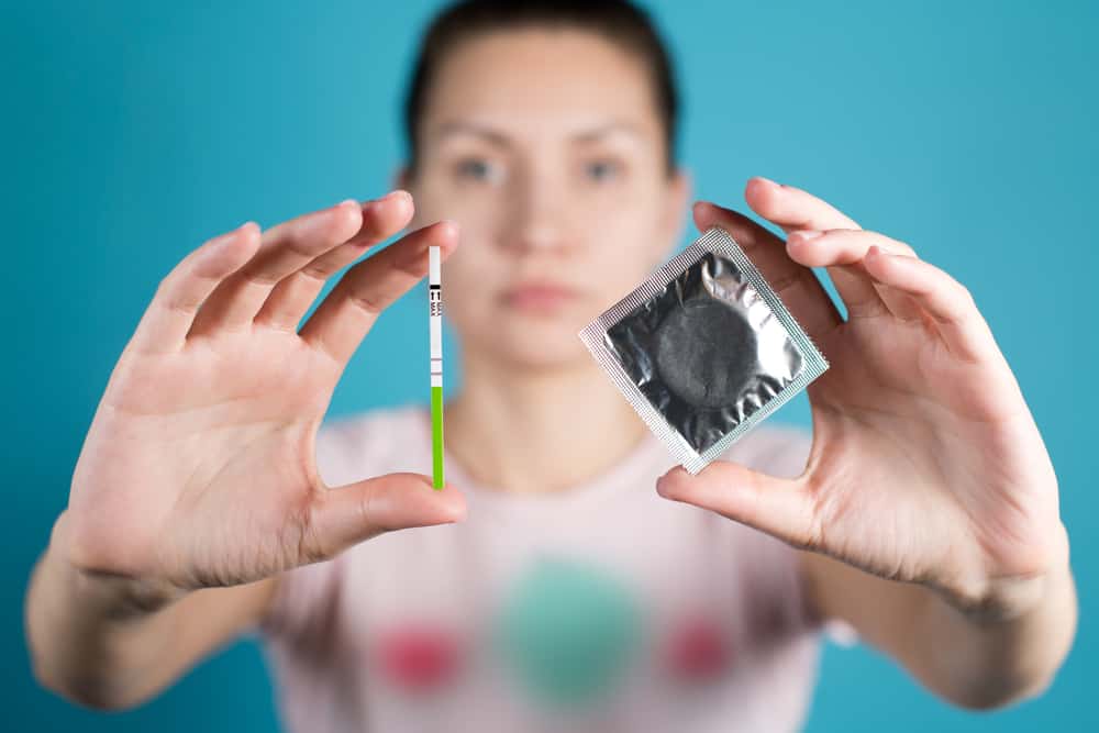 Залишаючи презервативи в піхві, чи можна завагітніти?