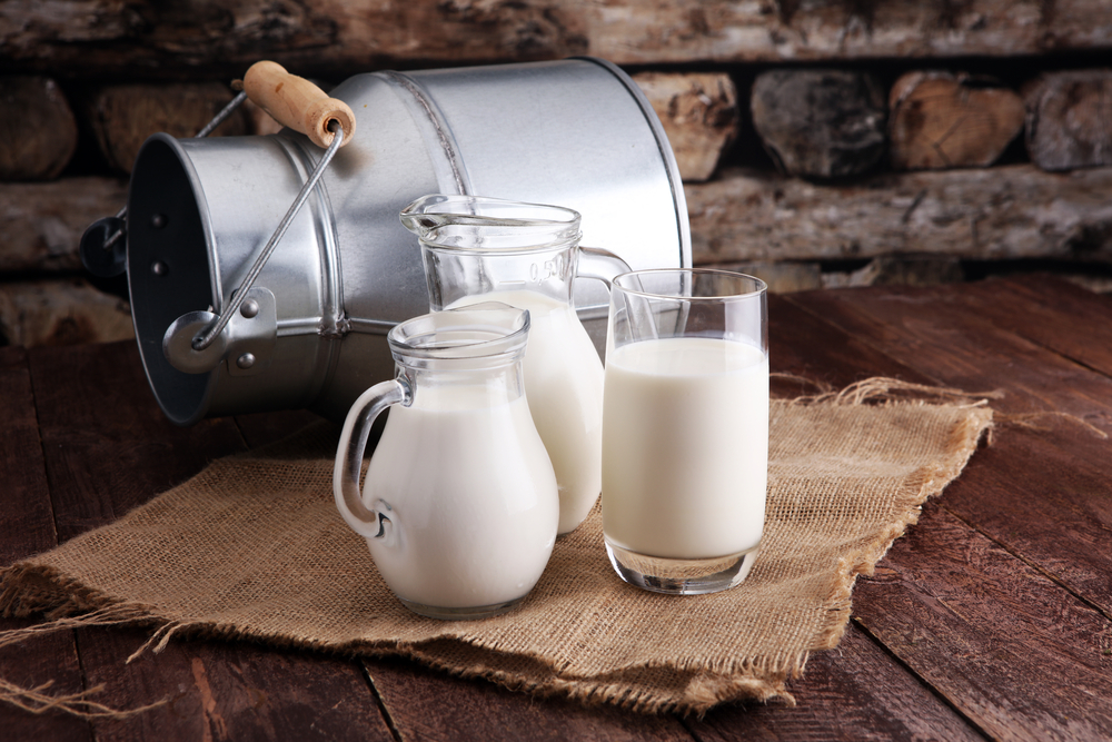 Нежирне молоко корисніше чистого молока, чи правда?