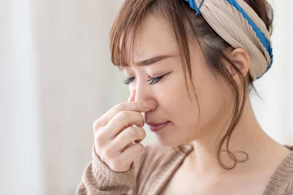 가려운 코의 7가지 원인, 특정 질병에 대한 알레르기!