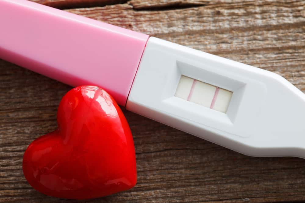 Vage testpakketlijnen, is het echt positief voor zwangeren?