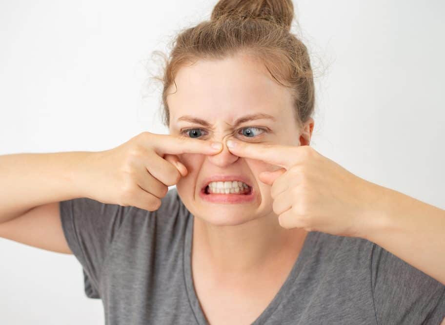 שווה לנסות! להלן 9 דרכים להיפטר מנקודות שחורות עקשניות על האף